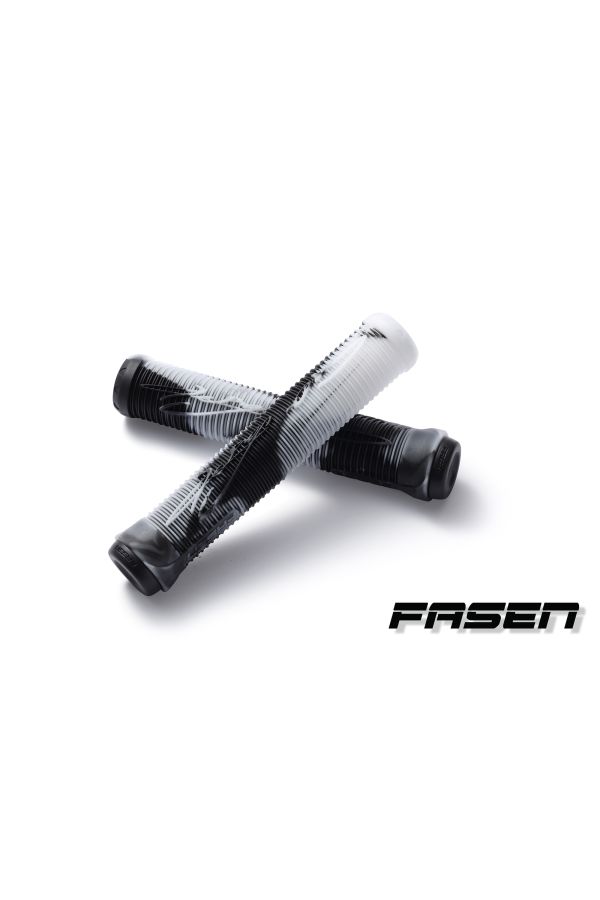 Fasen Scooter Handlebar Grips - Black/White